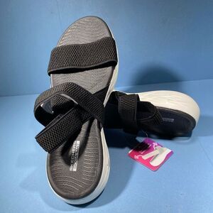 Skechers Goga Mat Women s Ultra Go Gen 5 Red Sandals Shoes Slip On 8